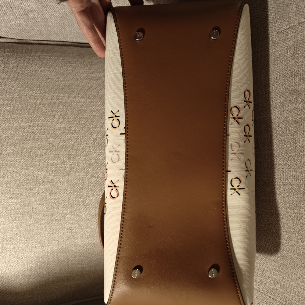 Calvin Klein Cream and Brown Women's Bag - Picture 4 of 5